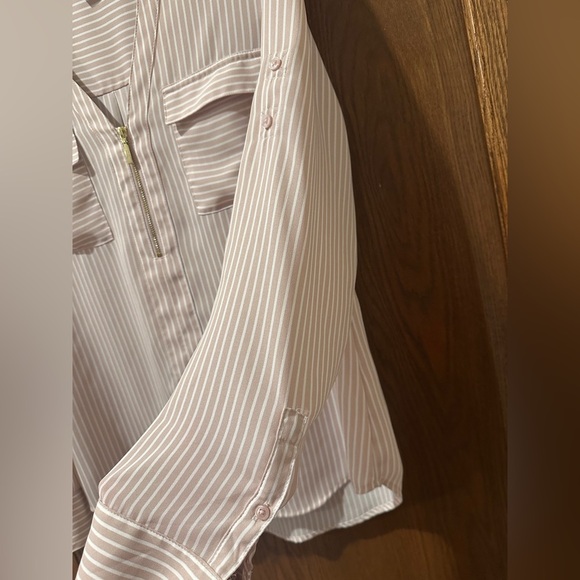 Women’s express pink and white striped blouse - Picture 5 of 5